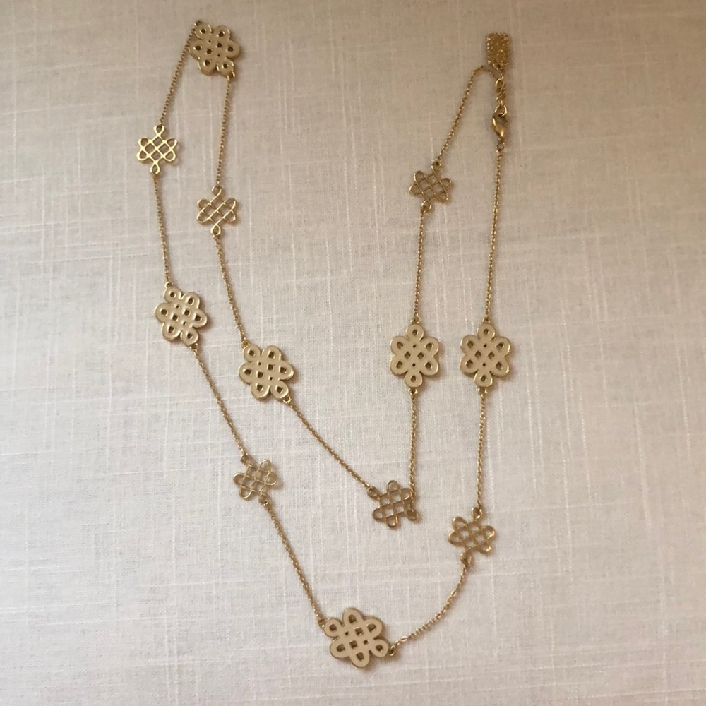Gold long necklace with ivory enamel